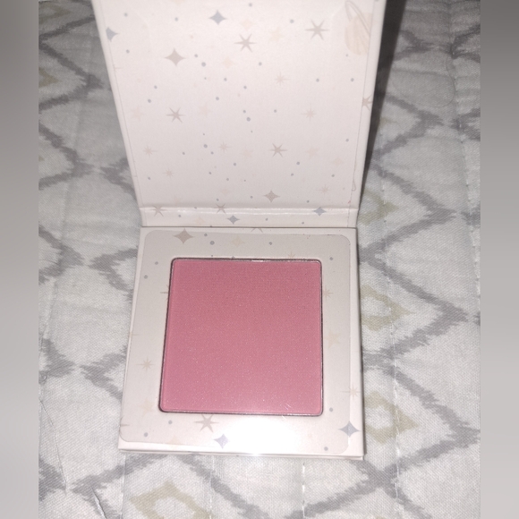 Pinklipps Eye Shadow Palette In Mauve Me & Moonslice Pressed Blush in Beautiful - Picture 8 of 8